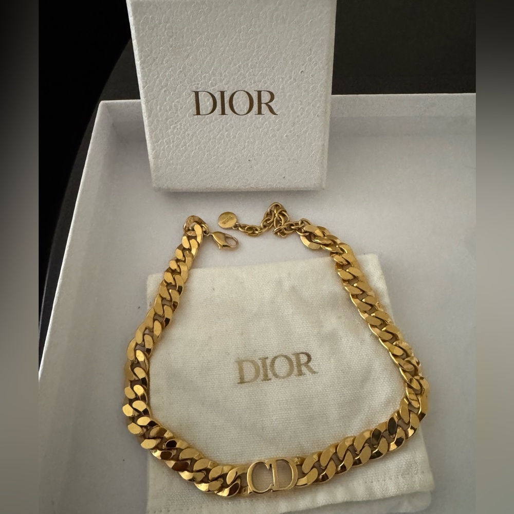 Dior Gold Chain Necklace with CD Emblem - Picture 3 of 4